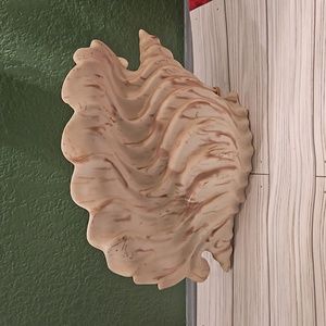 Mid century modern shell TV lamp